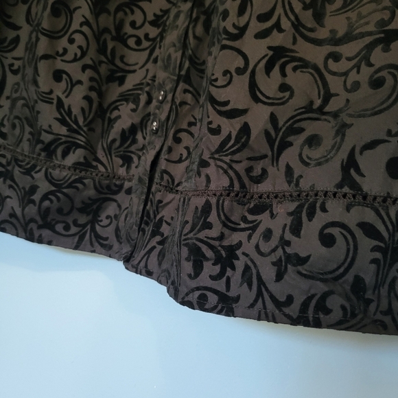 Ecologie Pintucked Button Front Tunic Top in Black Plus Size 3X - Picture 3 of 13